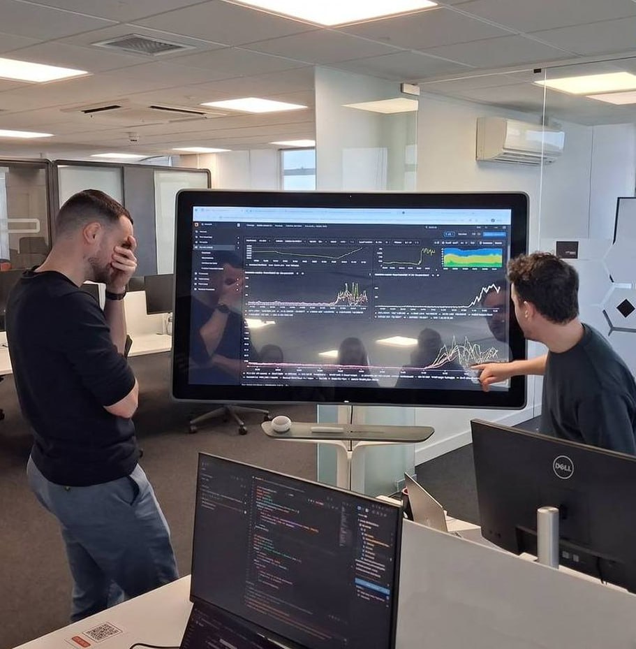 FACEIT Sets New Record with 360,000 Players in First Minute of New Season